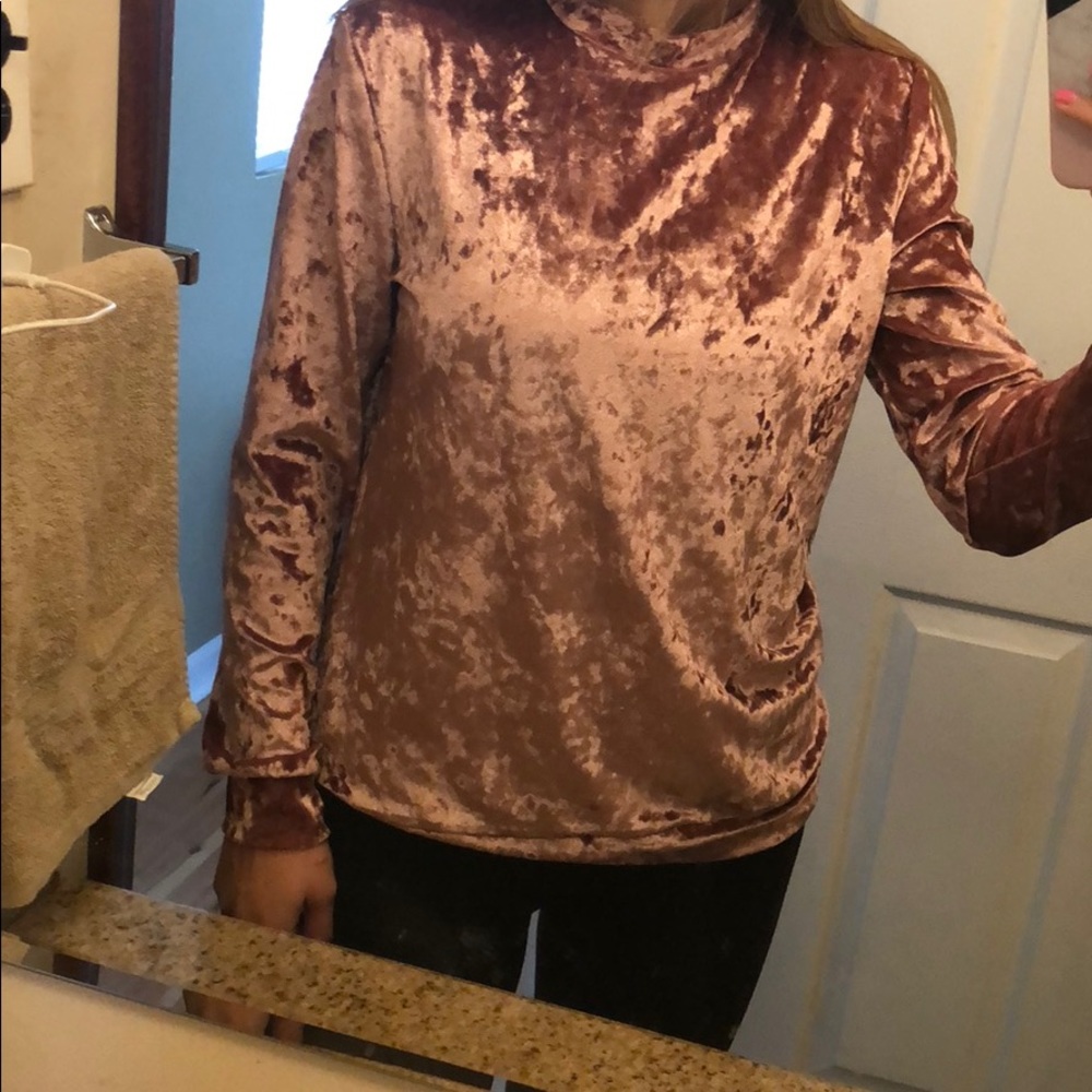 Pink velvet long sleeve shirt